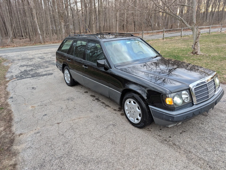 1992 Mercedes-Benz W124 E-Class - Image 3 of 16