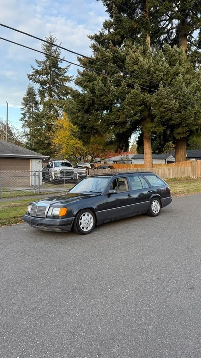 1992 Mercedes-Benz W124 E-Class - Image 3 of 16