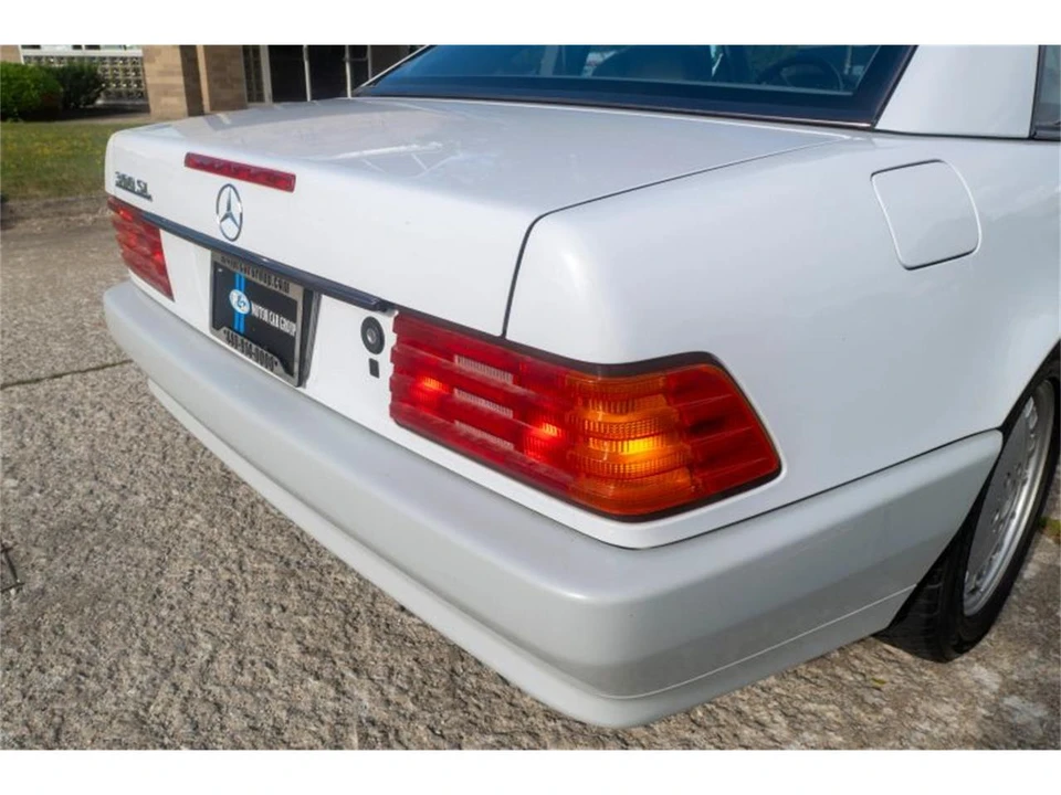 1992 Mercedes-Benz W120 & W121 - Image 10 of 22