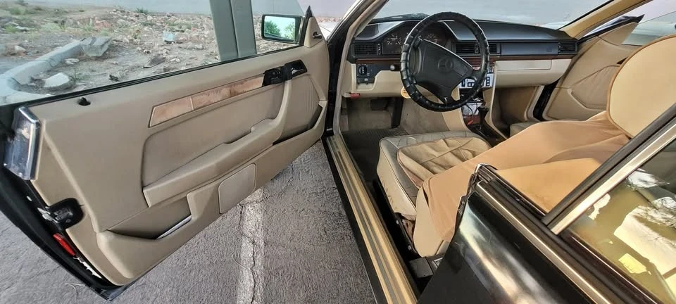 1992 Mercedes-Benz W124 E-Class - Image 7 of 10