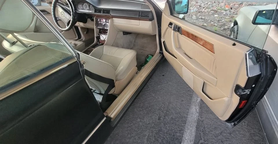 1992 Mercedes-Benz W124 E-Class - Image 9 of 10