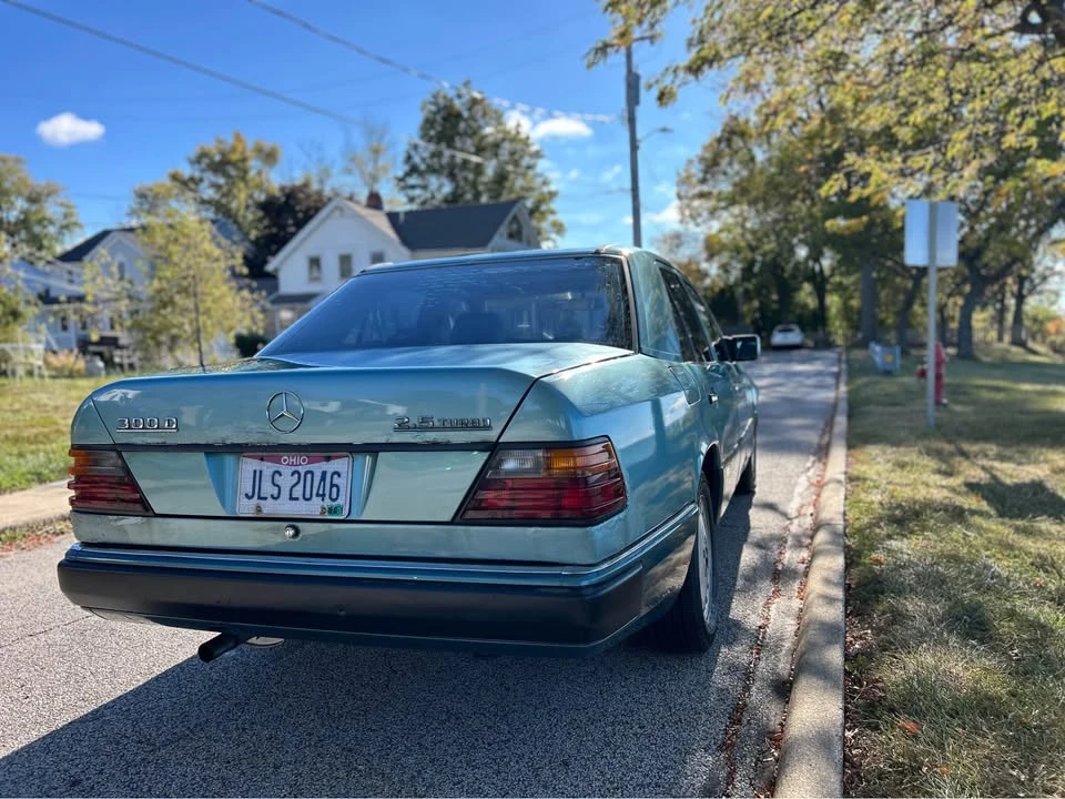 1992 Mercedes-Benz W124 E-Class - Image 13 of 14