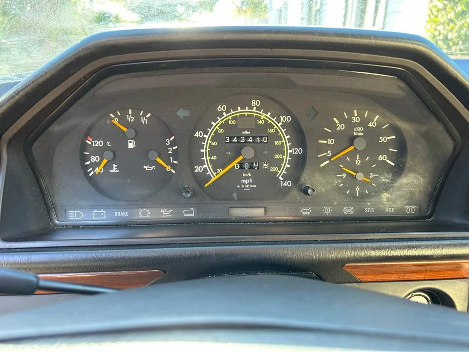 1992 Mercedes-Benz W124 E-Class - Image 7 of 14
