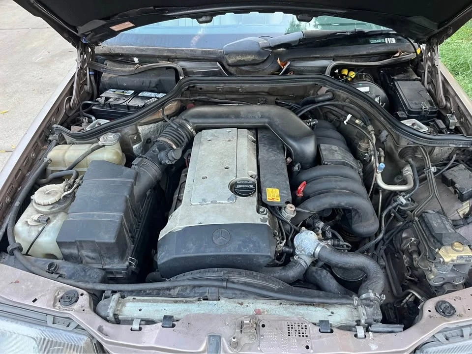1992 Mercedes-Benz W124 E-Class - Image 8 of 9