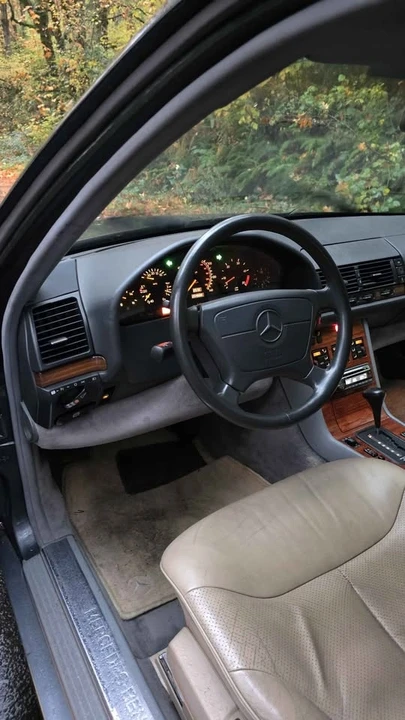 1992 Mercedes-Benz W124 E-Class - Image 3 of 8