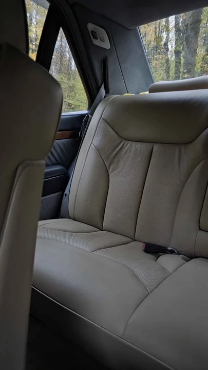 1992 Mercedes-Benz W124 E-Class - Image 6 of 8