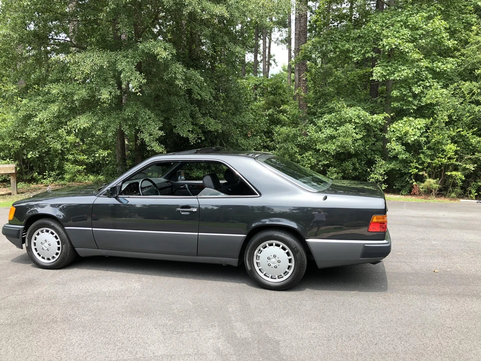 1992 Mercedes-Benz W124 E-Class - Image 15 of 31
