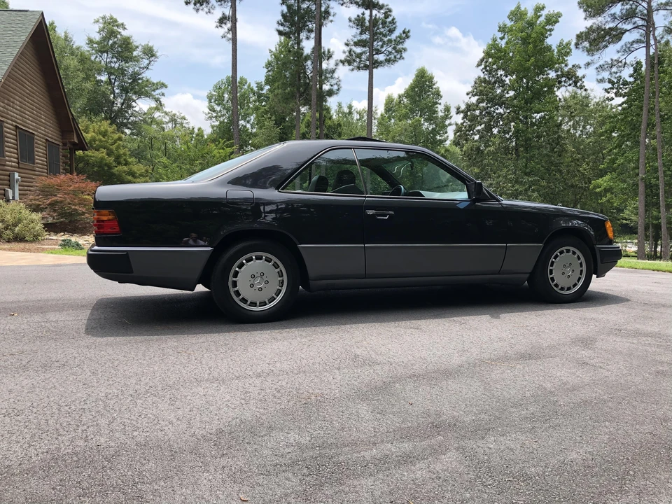 1992 Mercedes-Benz W124 E-Class - Image 21 of 31