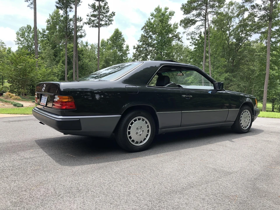 1992 Mercedes-Benz W124 E-Class - Image 20 of 31