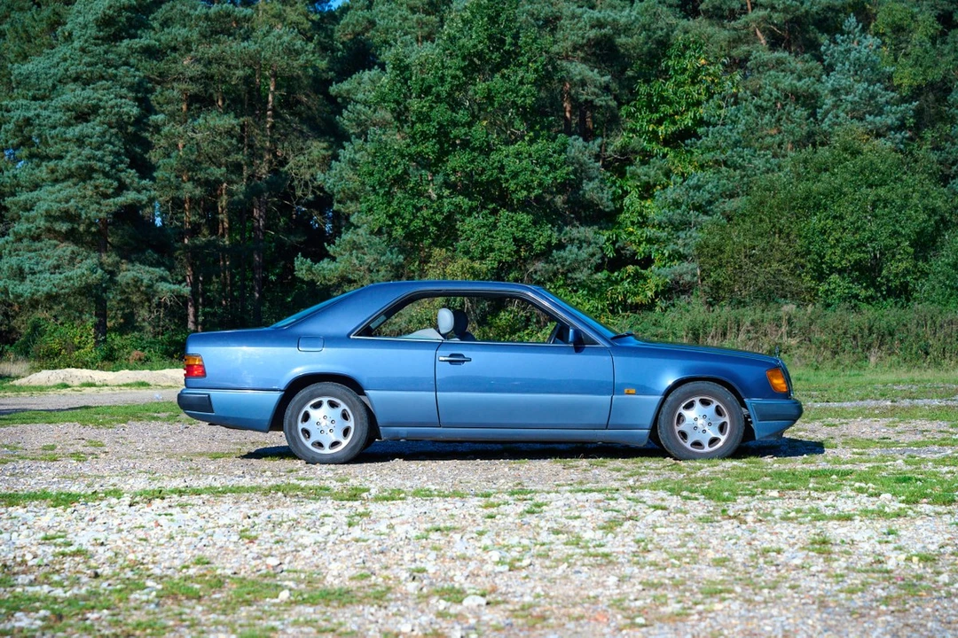 1992 Mercedes-Benz W124 E-Class - Image 15 of 30