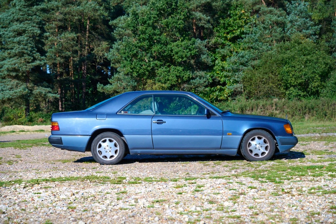 1992 Mercedes-Benz W124 E-Class - Image 12 of 30
