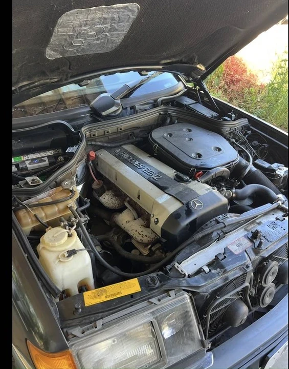1992 Mercedes-Benz W124 E-Class - Image 7 of 7