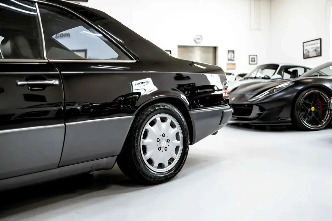 1992 Mercedes-Benz W124 E-Class - Image 5 of 21