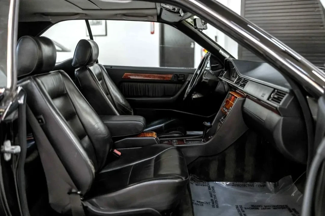 1992 Mercedes-Benz W124 E-Class - Image 21 of 21