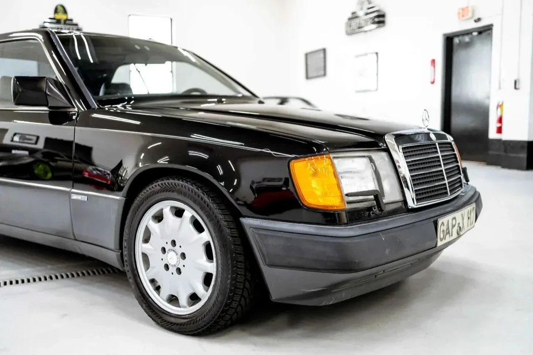 1992 Mercedes-Benz W124 E-Class - Image 11 of 21