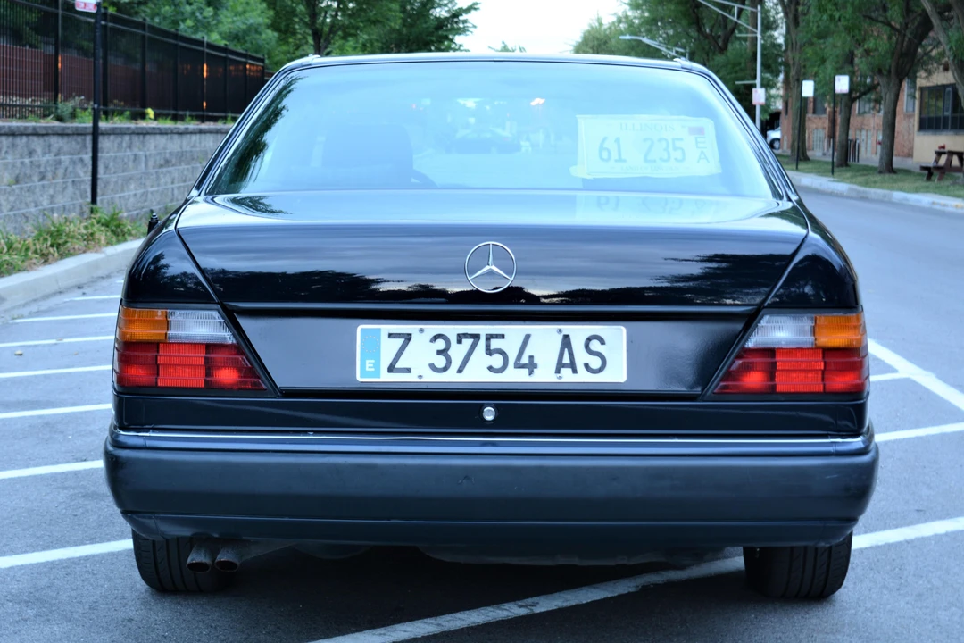 1992 Mercedes-Benz W124 E-Class - Image 5 of 5