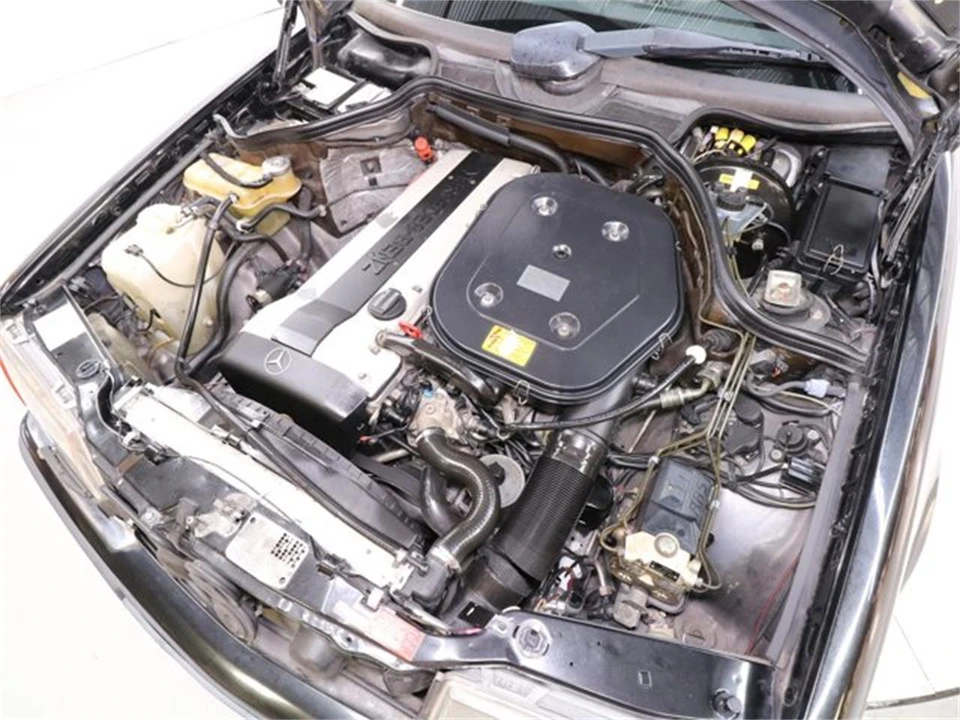1992 Mercedes-Benz W124 E-Class - Image 22 of 31
