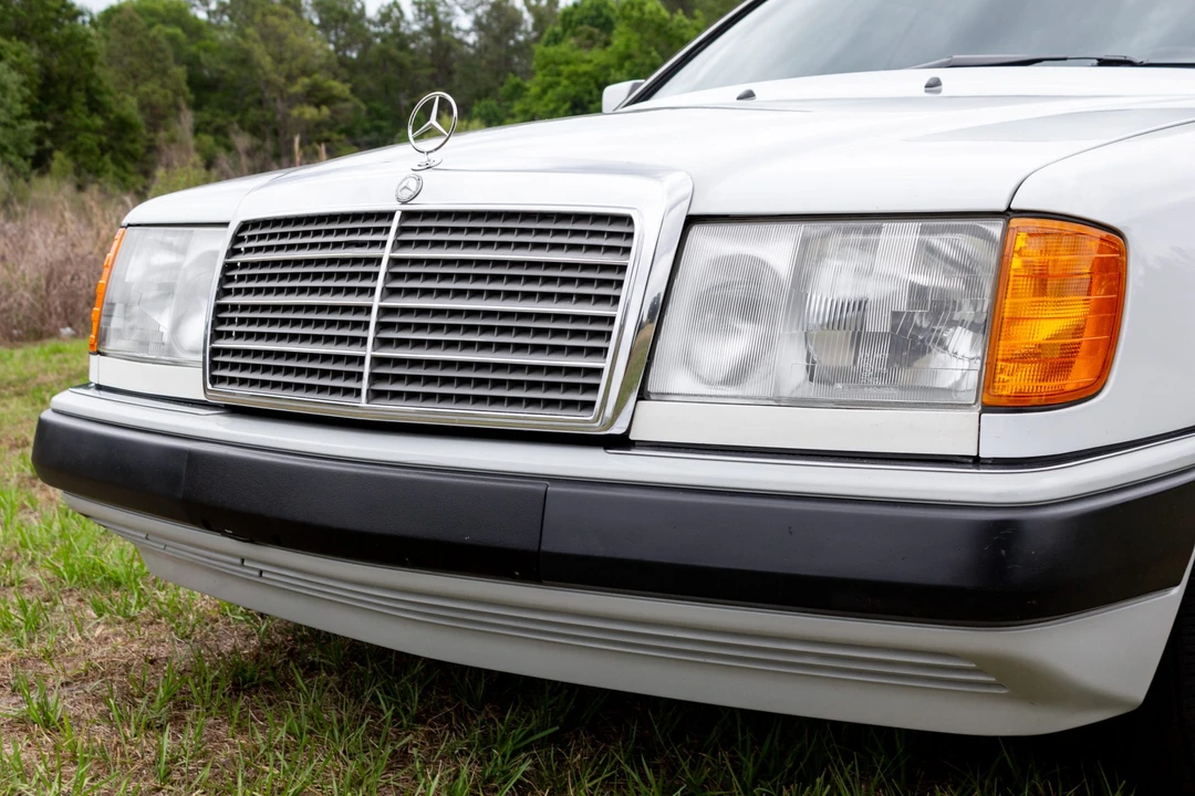 1992 Mercedes-Benz W124 E-Class - Image 21 of 31
