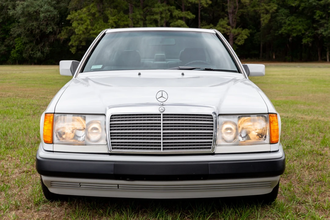1992 Mercedes-Benz W124 E-Class - Image 3 of 31