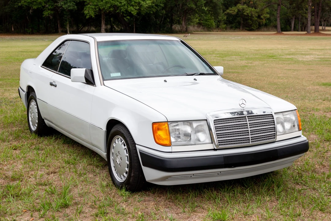 1992 Mercedes-Benz W124 E-Class - Image 10 of 31
