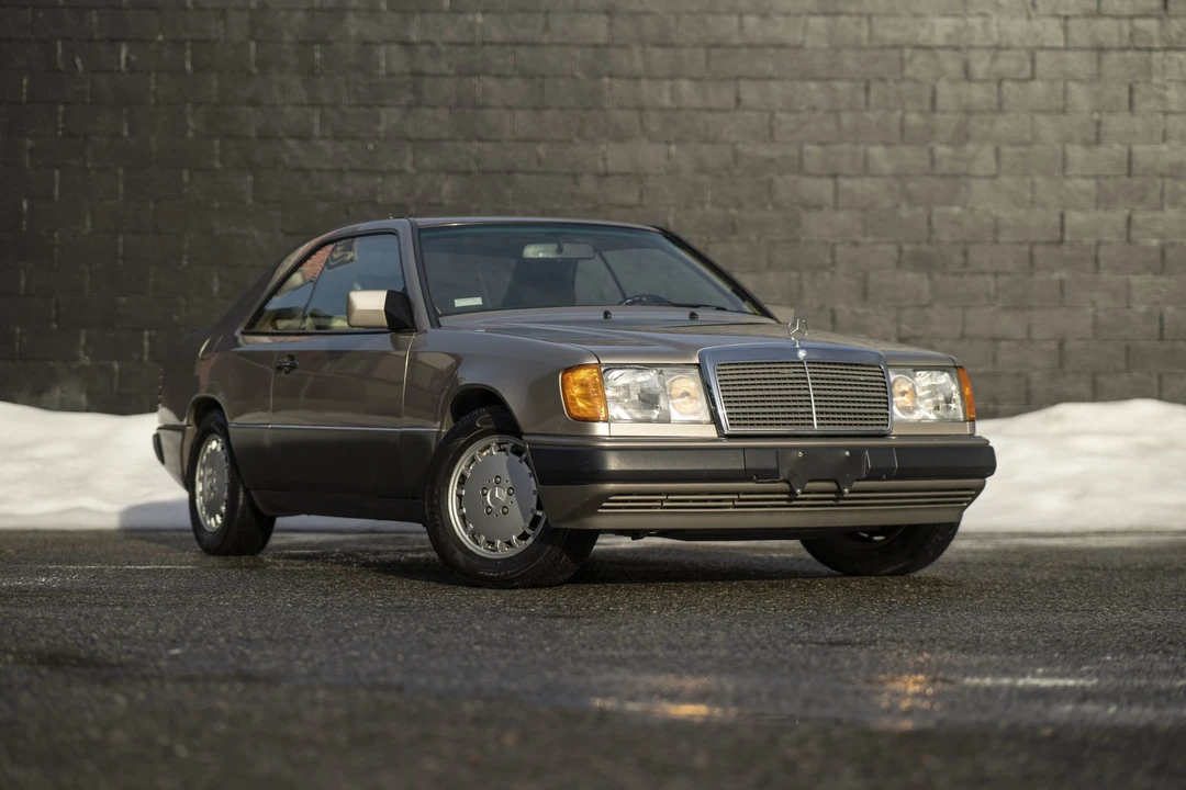 1992 Mercedes-Benz W124 E-Class - Image 2 of 31