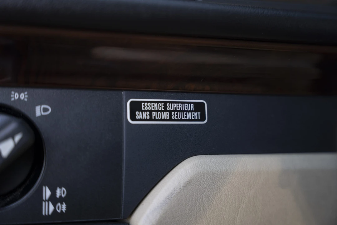 1992 Mercedes-Benz W124 E-Class - Image 25 of 31