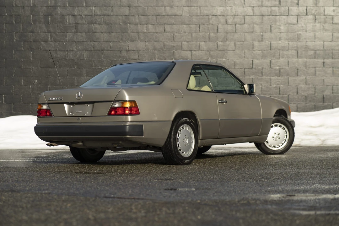 1992 Mercedes-Benz W124 E-Class - Image 7 of 31