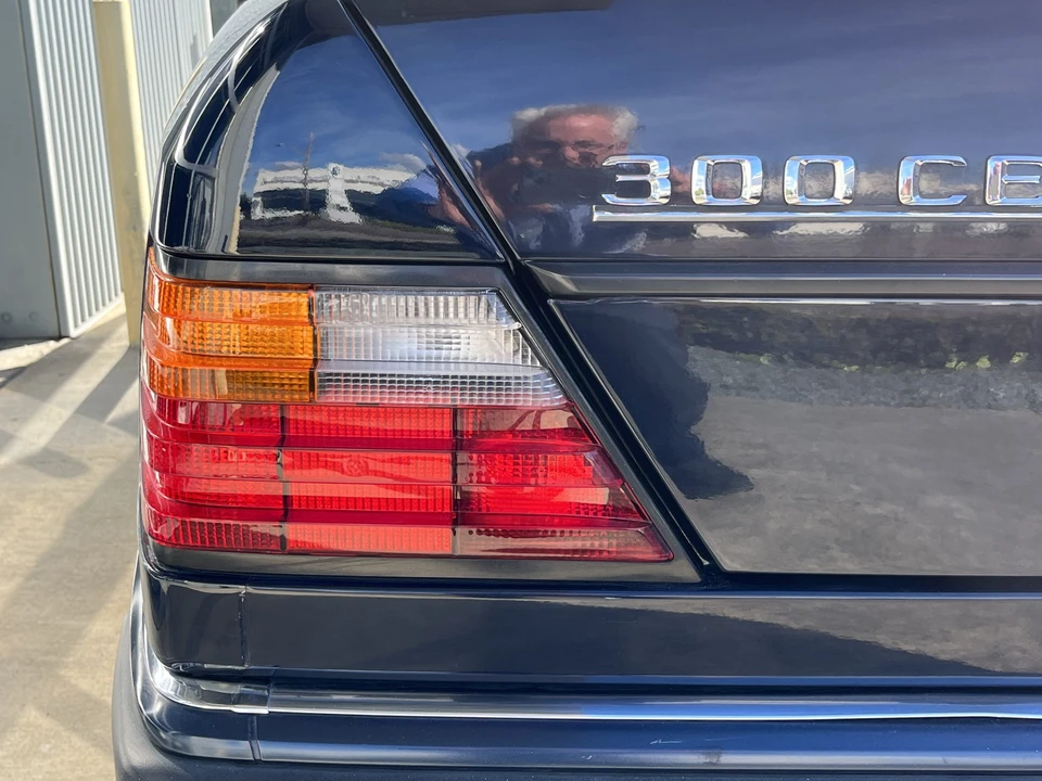 1992 Mercedes-Benz W124 E-Class - Image 22 of 31