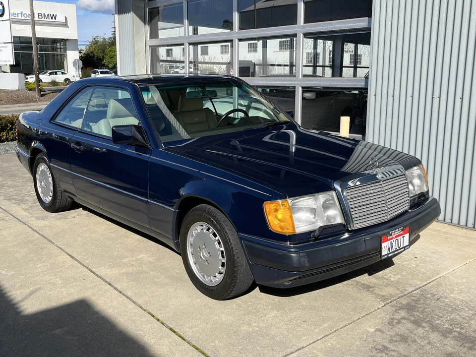 1992 Mercedes-Benz W124 E-Class - Image 6 of 31
