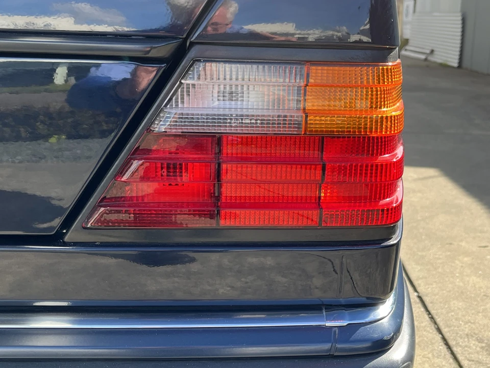 1992 Mercedes-Benz W124 E-Class - Image 23 of 31