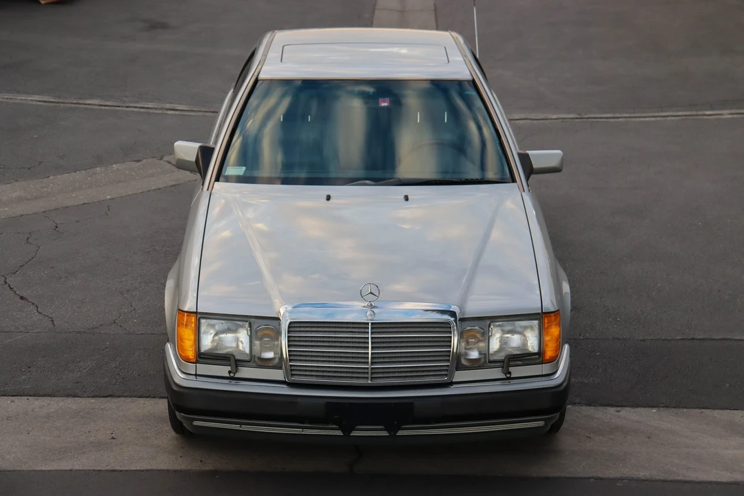 1992 Mercedes-Benz W124 E-Class - Image 3 of 31