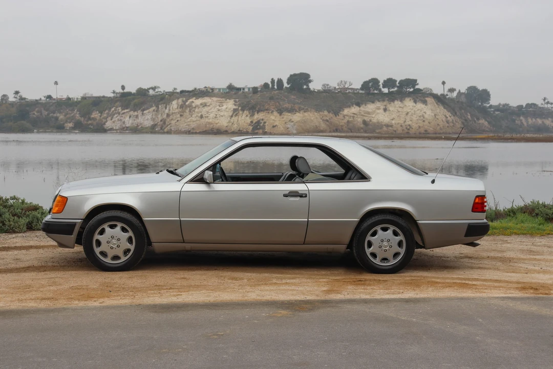 1992 Mercedes-Benz W124 E-Class - Image 19 of 31