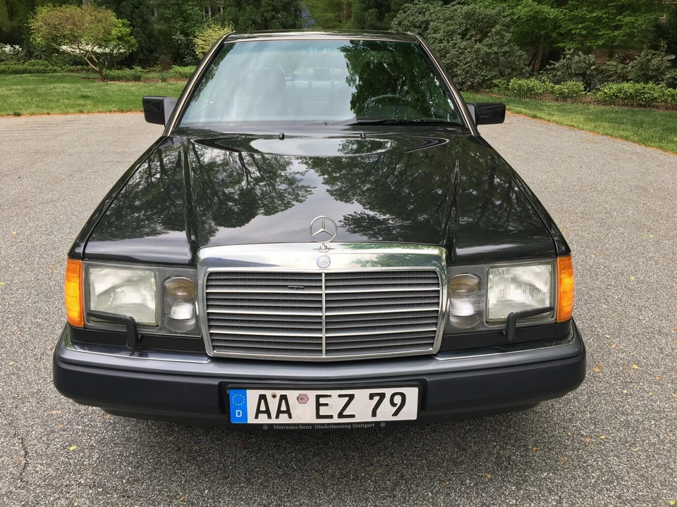 1992 Mercedes-Benz W124 E-Class - Image 3 of 31