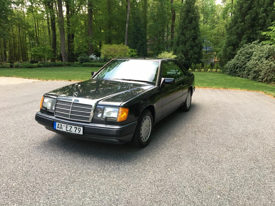 1992 Mercedes-Benz W124 E-Class - Image 10 of 31