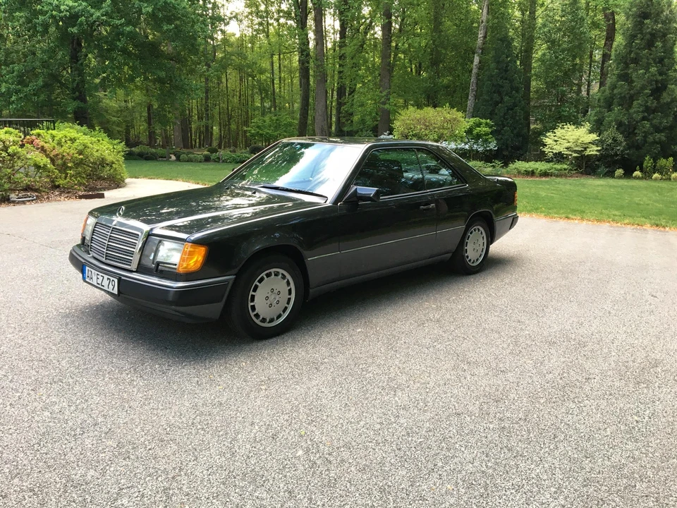 1992 Mercedes-Benz W124 E-Class - Image 11 of 31