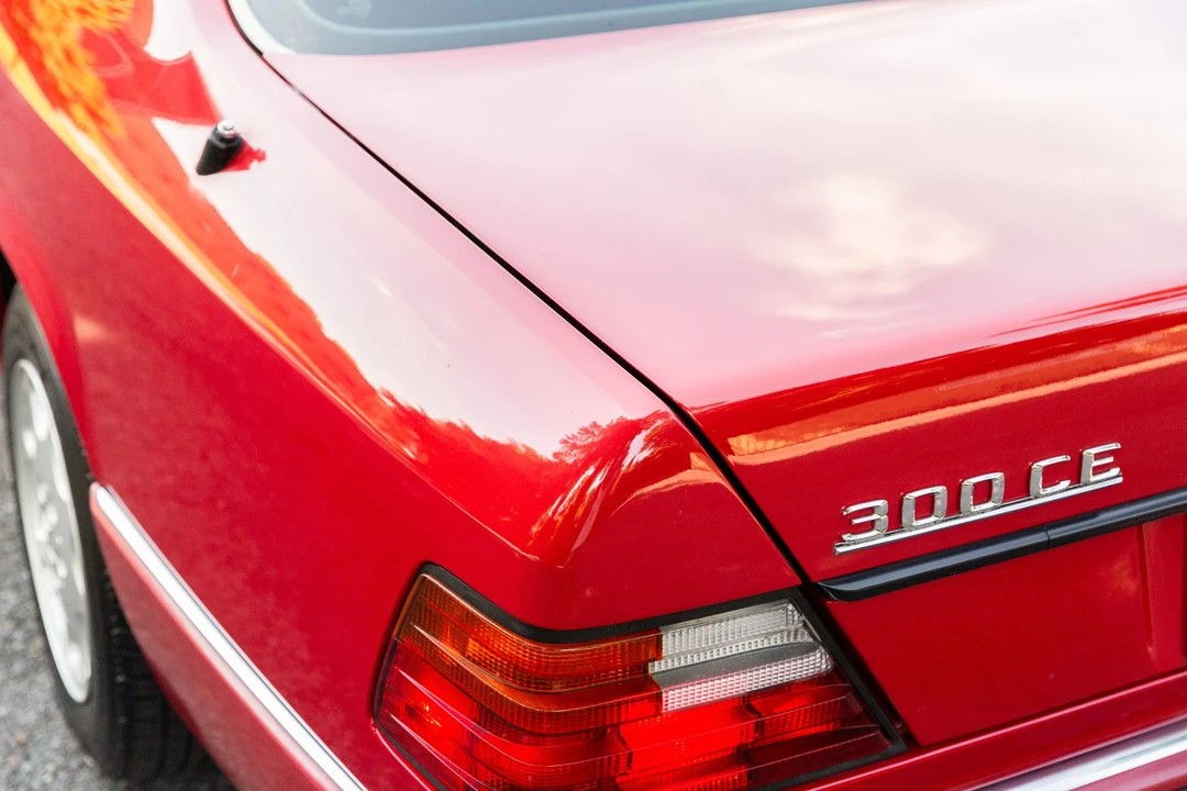 1992 Mercedes-Benz W124 E-Class - Image 19 of 31