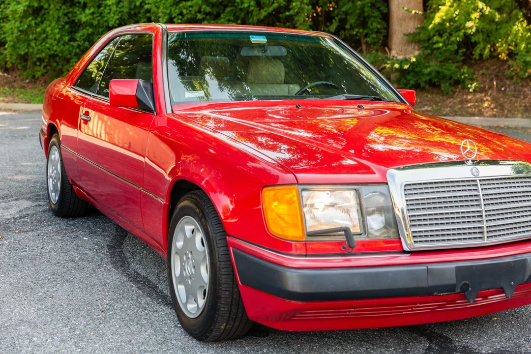 1992 Mercedes-Benz W124 E-Class - Image 10 of 31