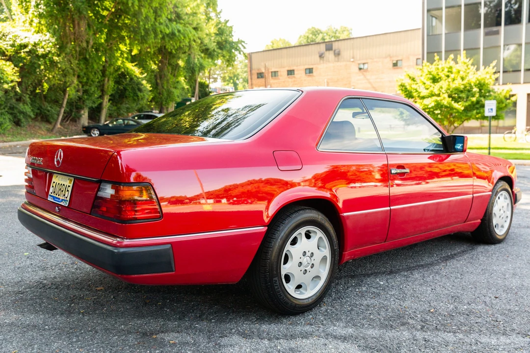 1992 Mercedes-Benz W124 E-Class - Image 5 of 31