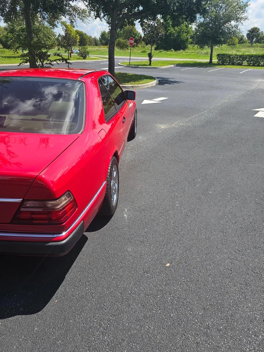 1992 Mercedes-Benz W124 E-Class - Image 25 of 31