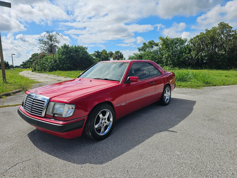 1992 Mercedes-Benz W124 E-Class - Image 12 of 31