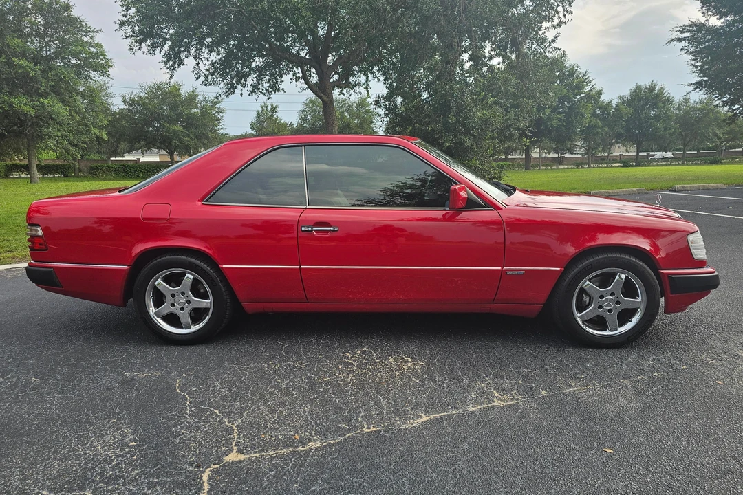 1992 Mercedes-Benz W124 E-Class - Image 3 of 31
