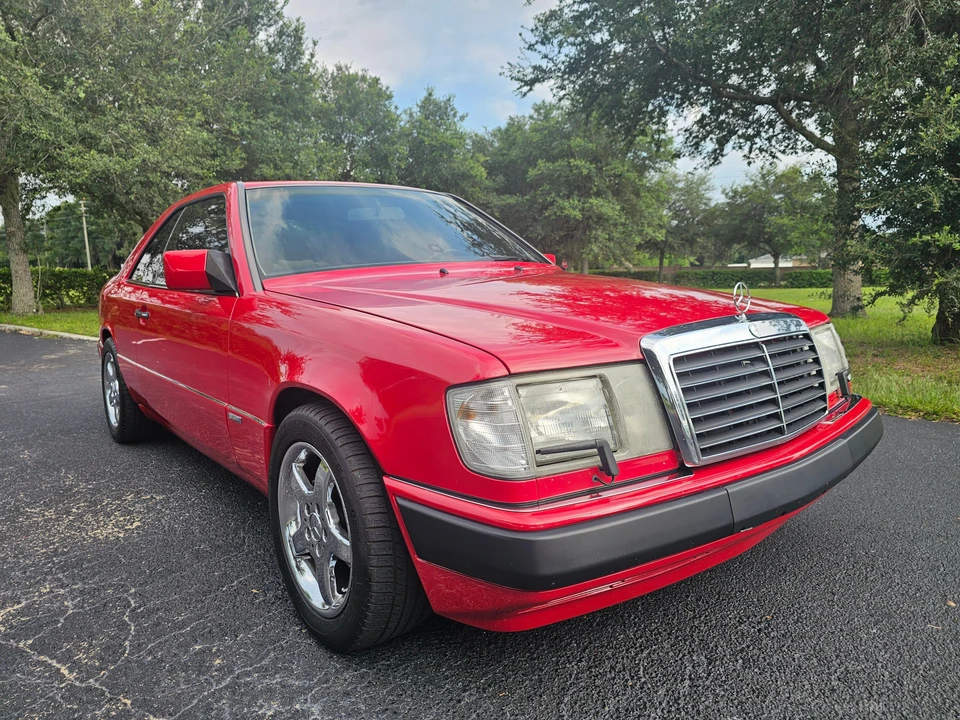 1992 Mercedes-Benz W124 E-Class - Image 16 of 31