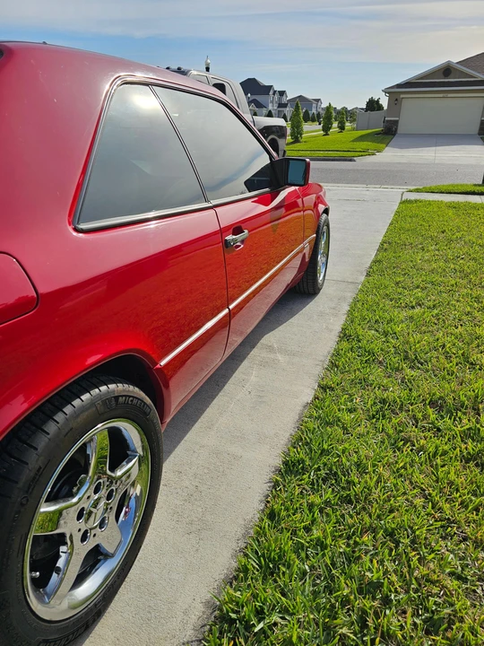 1992 Mercedes-Benz W124 E-Class - Image 26 of 31