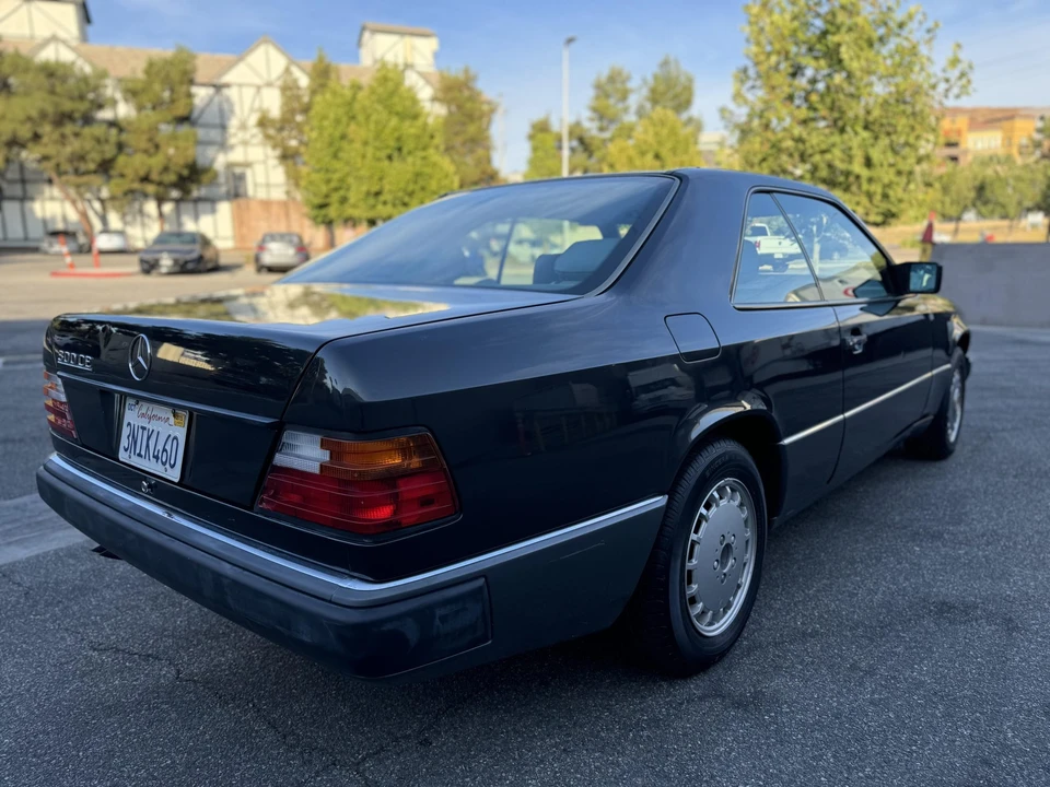 1992 Mercedes-Benz W124 E-Class - Image 14 of 31