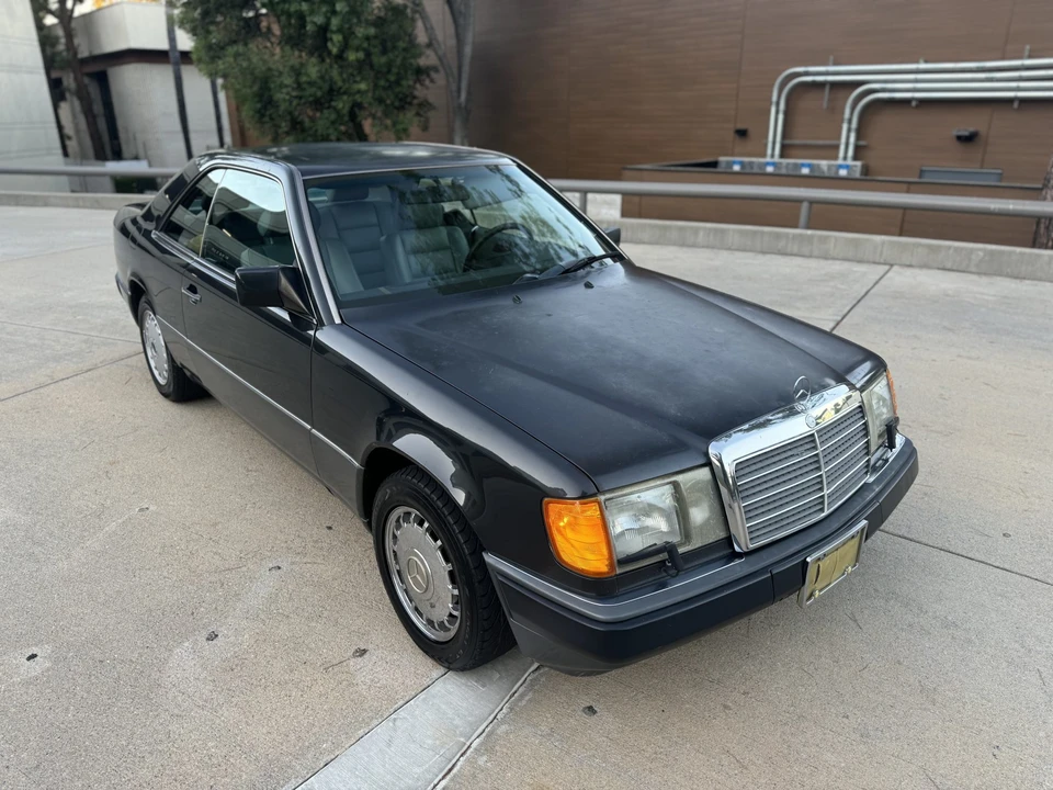 1992 Mercedes-Benz W124 E-Class - Image 27 of 31