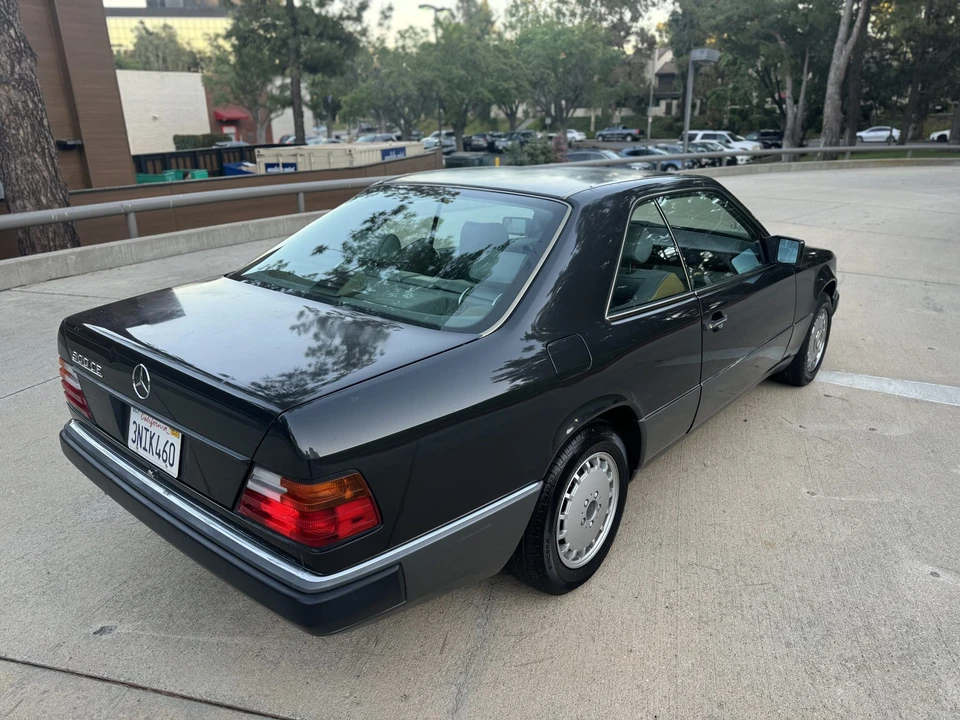 1992 Mercedes-Benz W124 E-Class - Image 25 of 31
