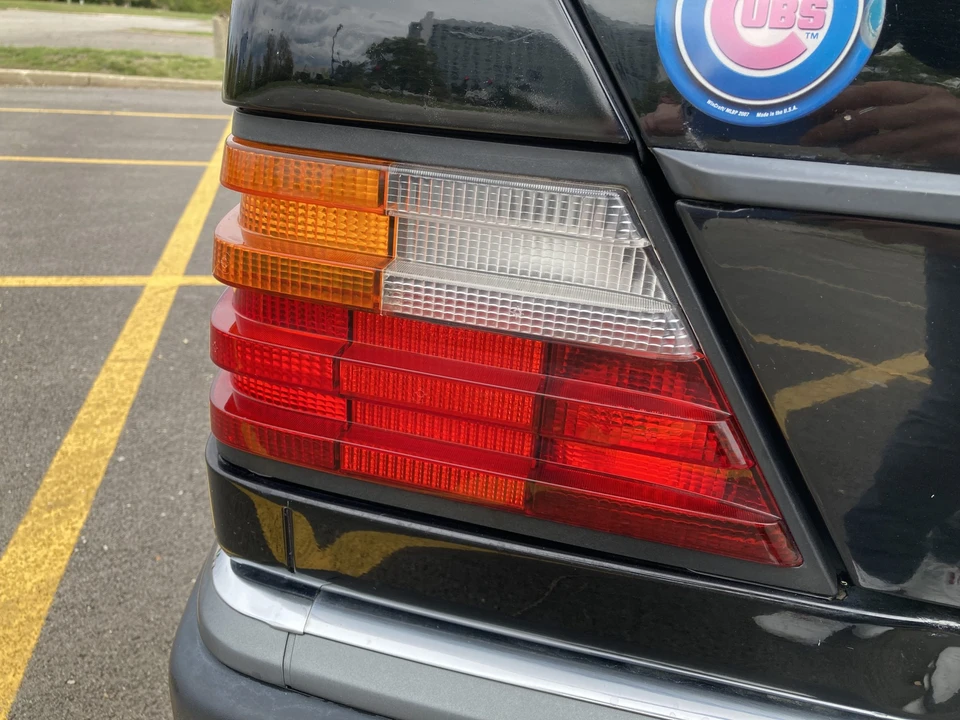 1992 Mercedes-Benz W124 E-Class - Image 16 of 31