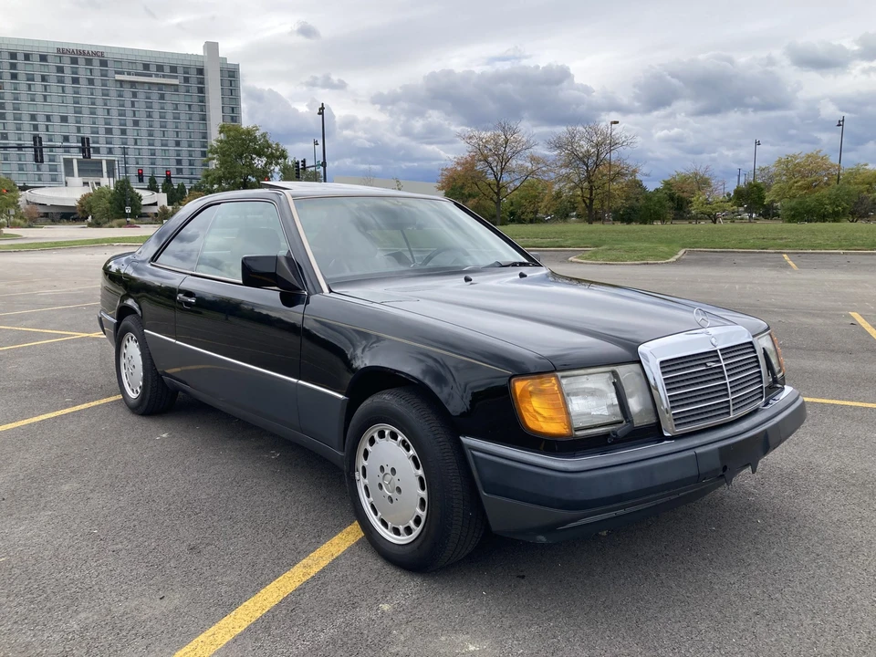 1992 Mercedes-Benz W124 E-Class - Image 4 of 31