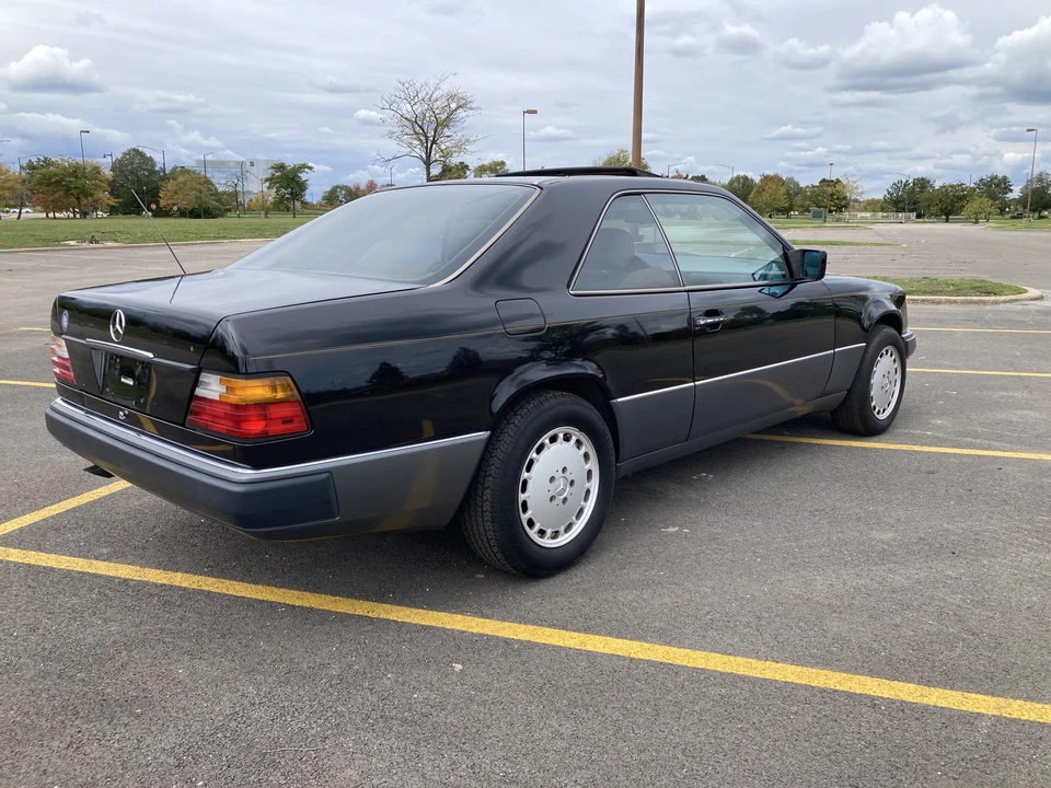 1992 Mercedes-Benz W124 E-Class - Image 6 of 31