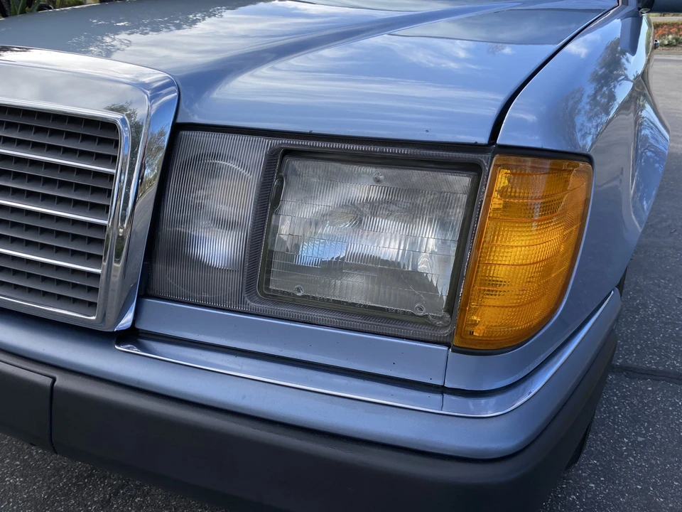 1992 Mercedes-Benz W124 E-Class - Image 20 of 31